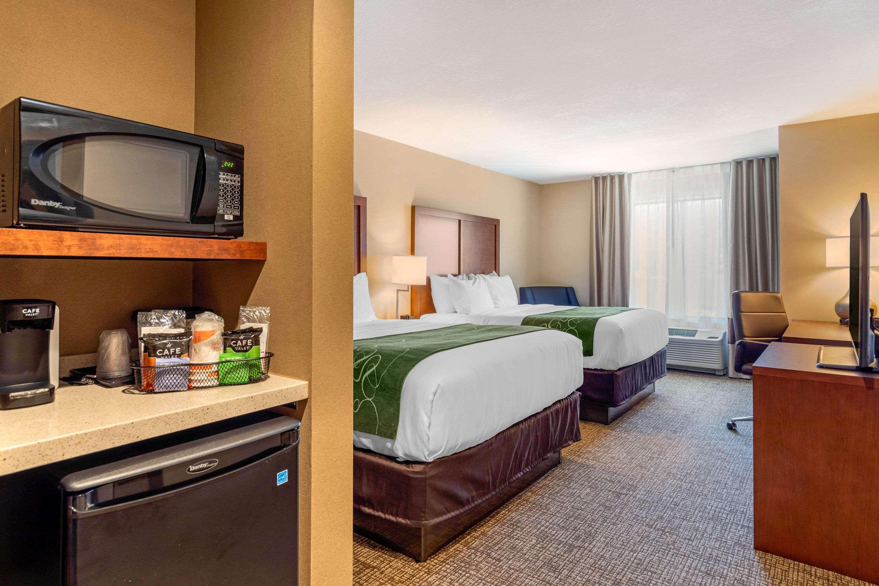 Comfort Inn & Suites Schenectady - Scotia Екстер'єр фото