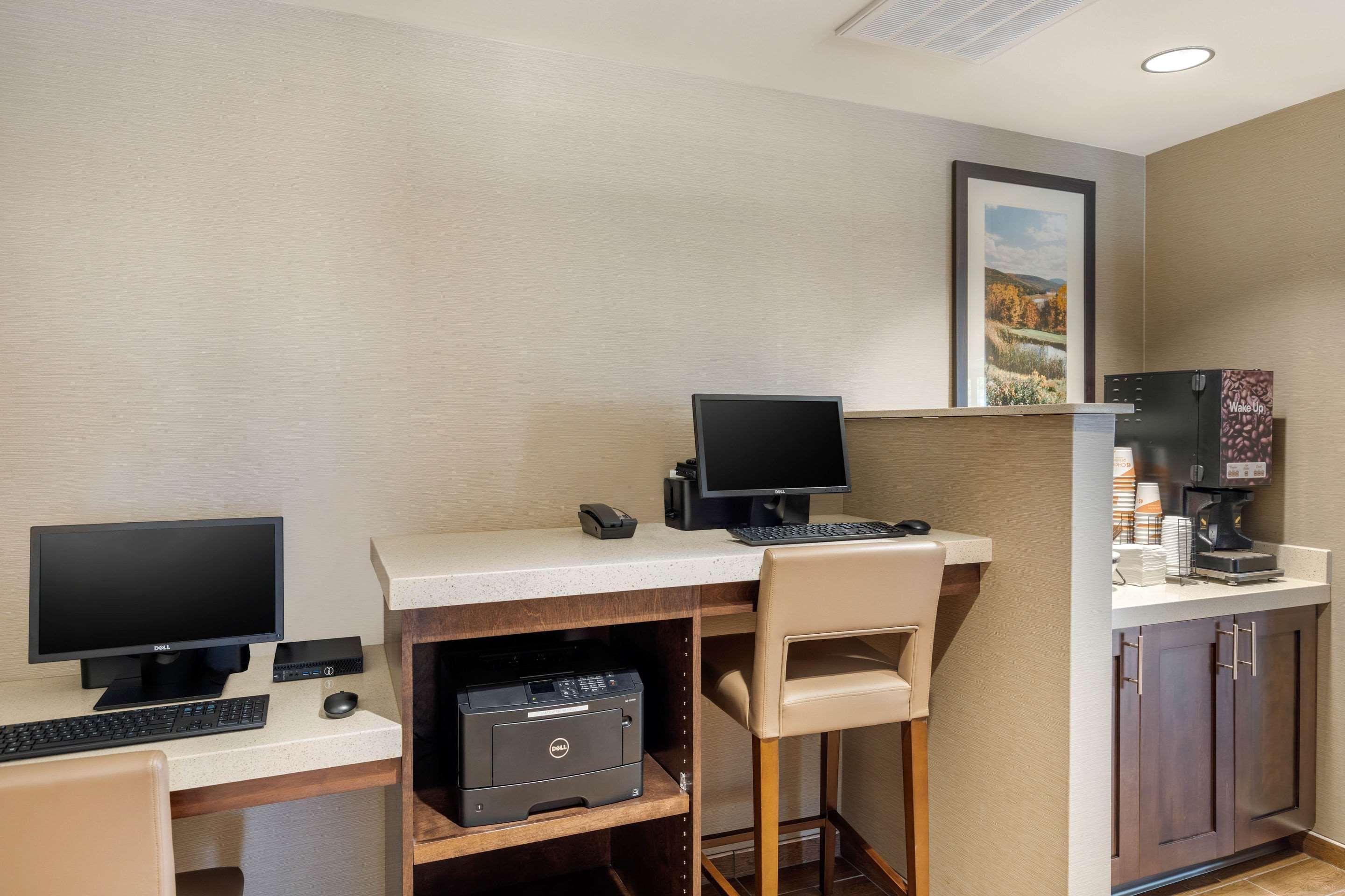 Comfort Inn & Suites Schenectady - Scotia Екстер'єр фото